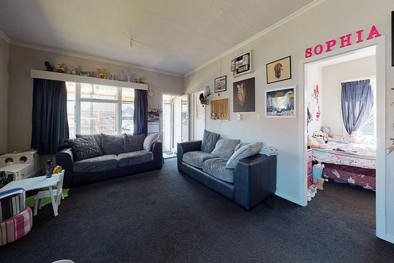 Photo of property in 83 Aitken Street, Ashburton, 7700