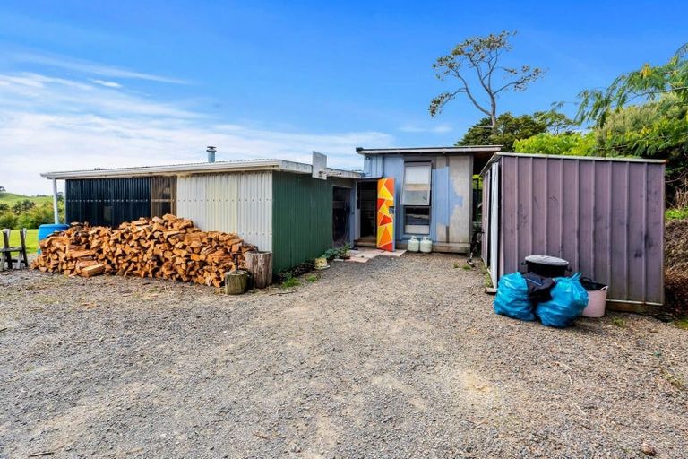 Photo of property in 267 Hartnell Road, Waiotira, 0193