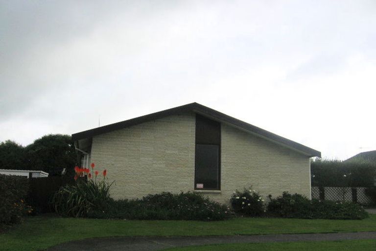 Photo of property in 30 Pencarrow Street, Highbury, Palmerston North, 4412