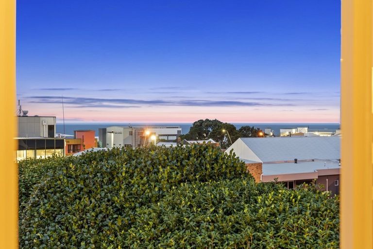 Photo of property in 55 Vivian Street, New Plymouth, 4310