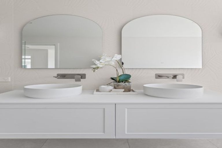 Photo of property in 36 Tohora View, Waihi Beach, 3681