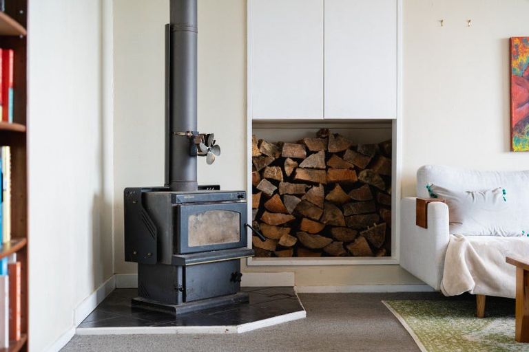 Photo of property in 19 Seaview Road, Brighton, Dunedin, 9035