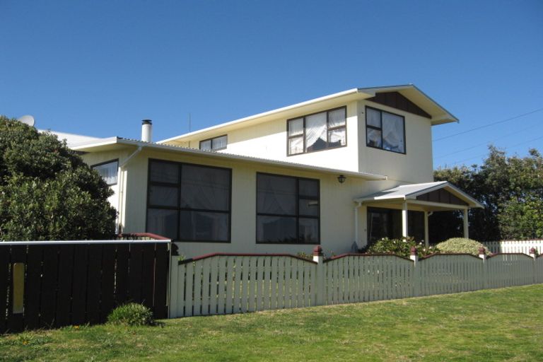 Photo of property in 21 Raukawa Street, Himatangi Beach, Foxton, 4891