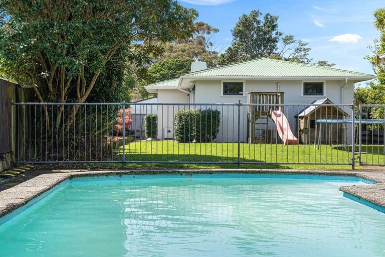 Photo of property in 209a Frankley Road, Frankleigh Park, New Plymouth, 4310