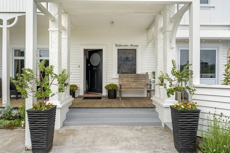 Photo of property in 55 Vivian Street, New Plymouth, 4310