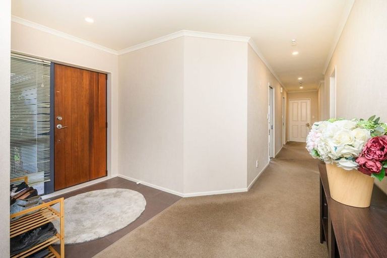 Photo of property in 161 Pacific Drive, Fitzherbert, Palmerston North, 4410