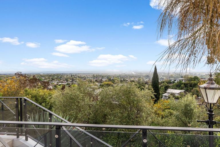 Photo of property in 35 Major Aitken Drive, Huntsbury, Christchurch, 8022