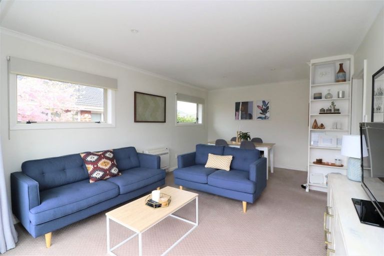 Photo of property in 4/5 Trist Place, Edgeware, Christchurch, 8013