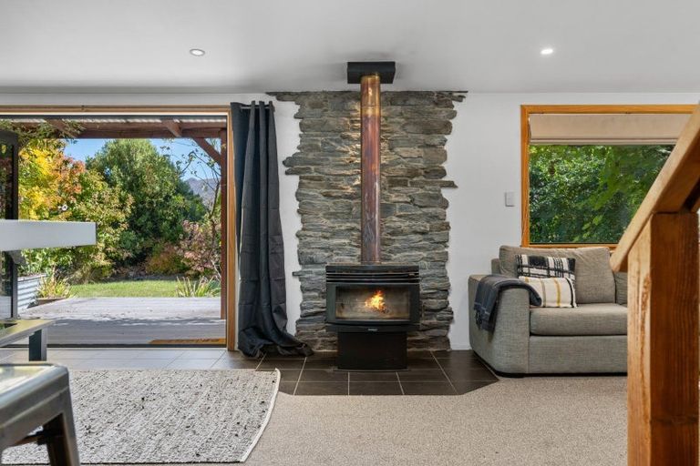 Photo of property in 94 Shields Street, Clyde, 9330