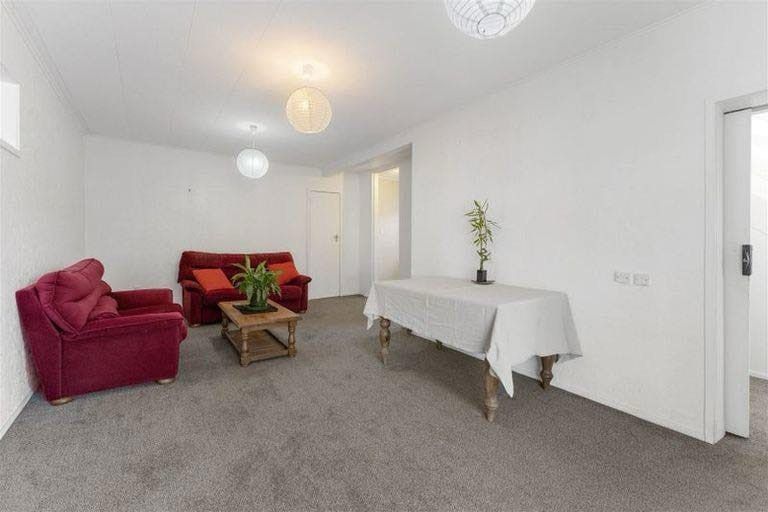 Photo of property in 92 Riwai Street, Paraparaumu, 5032