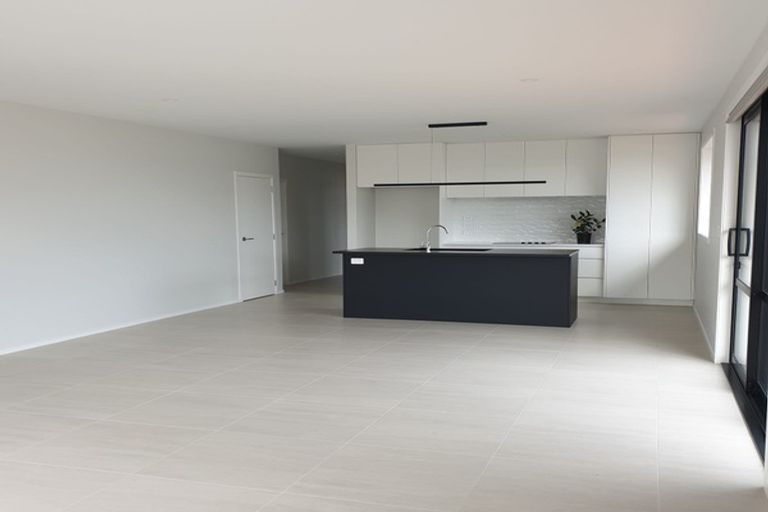 Photo of property in 20 Kawariki Road, Helensville, 0800