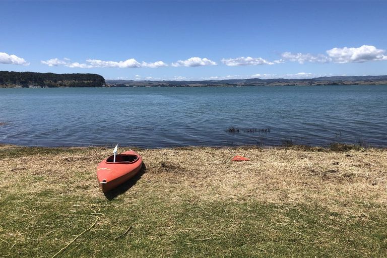 Photo of property in 253 Pouewe Street, Kawhia, 3889