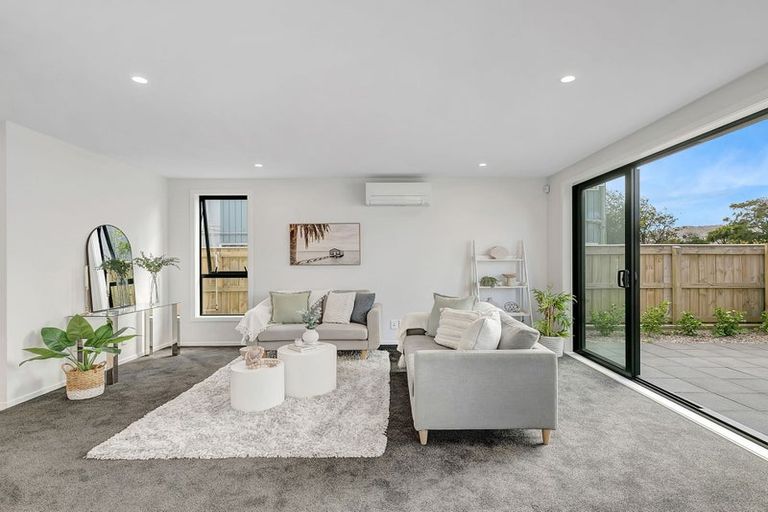 Photo of property in 95b Randwick Crescent, Moera, Lower Hutt, 5010