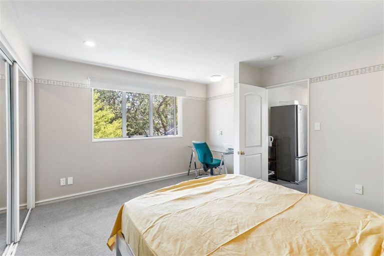 Photo of property in 12 Cephas Close, Sockburn, Christchurch, 8042