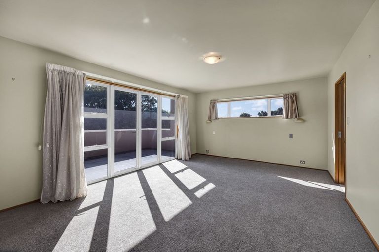 Photo of property in 19 Mccarthy Street, Hawera, 4610