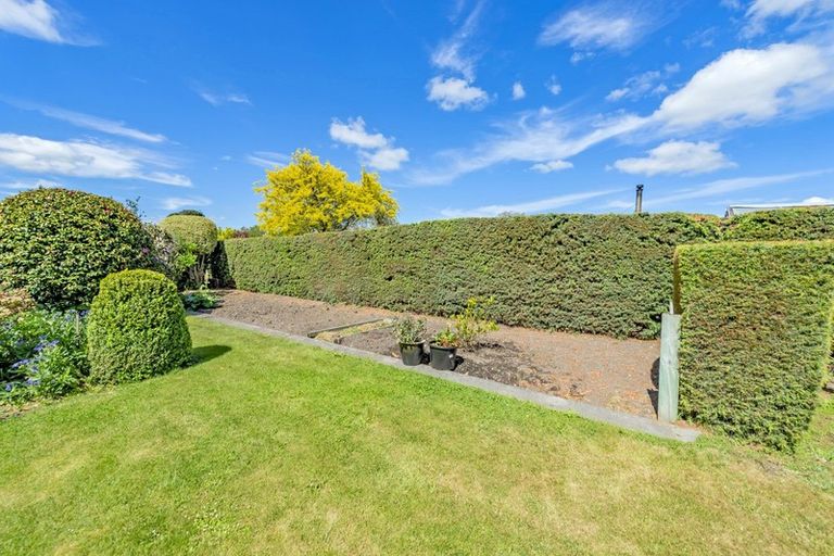 Photo of property in 14 Pound Road, Leeston, 7632