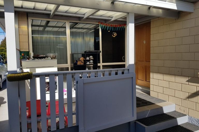 Photo of property in 9 Pembroke Street, Avondale, Christchurch, 8061