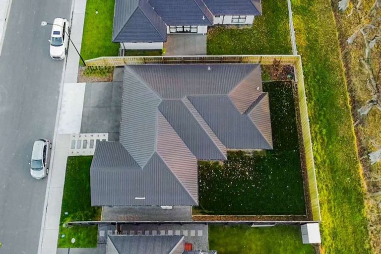 Photo of property in 27 Crossley Avenue, Woodend, 7610