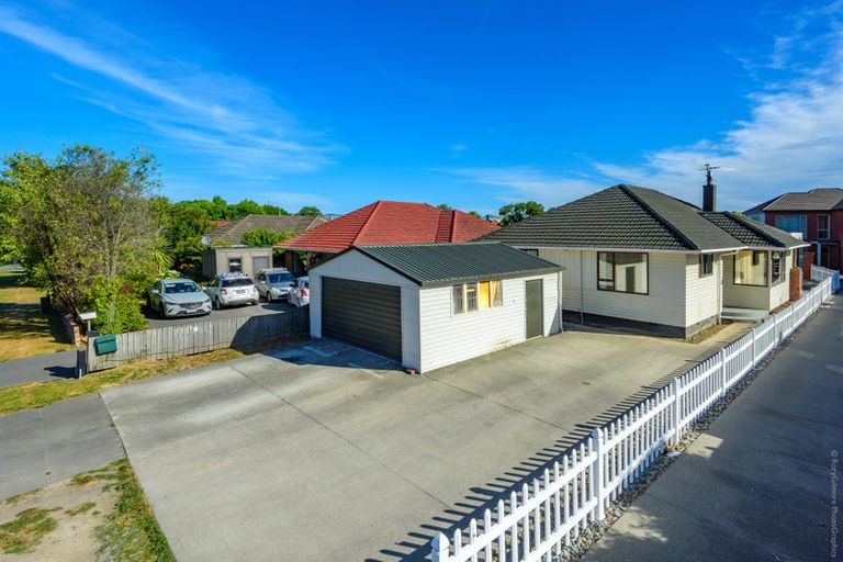 Photo of property in 46 Athol Terrace, Upper Riccarton, Christchurch, 8041
