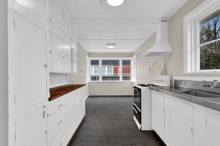 Photo of property in 34 Dunarnan Street, Avonside, Christchurch, 8061