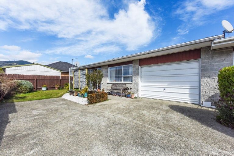 Photo of property in 3/8 Exeter Street, Stoke, Nelson, 7011