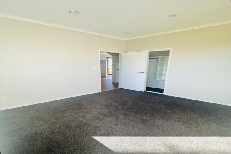 Photo of property in 2/2 Cameron Street, Papakura, 2110