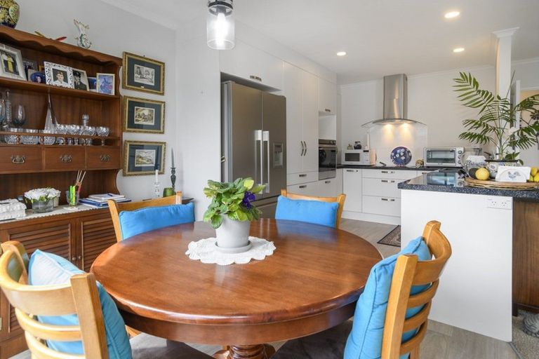 Photo of property in 9 Finlowe Way, Otumoetai, Tauranga, 3110