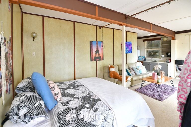 Photo of property in 46 Vipond Road, Stanmore Bay, Whangaparaoa, 0932