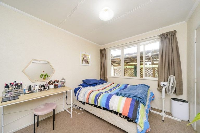 Photo of property in 128 Limbrick Street, Terrace End, Palmerston North, 4410