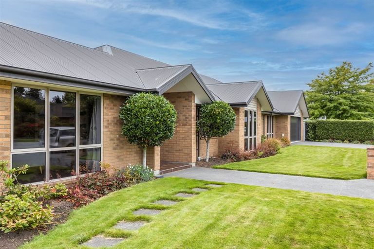 Photo of property in 30 Annex Road, Hillmorton, Christchurch, 8024