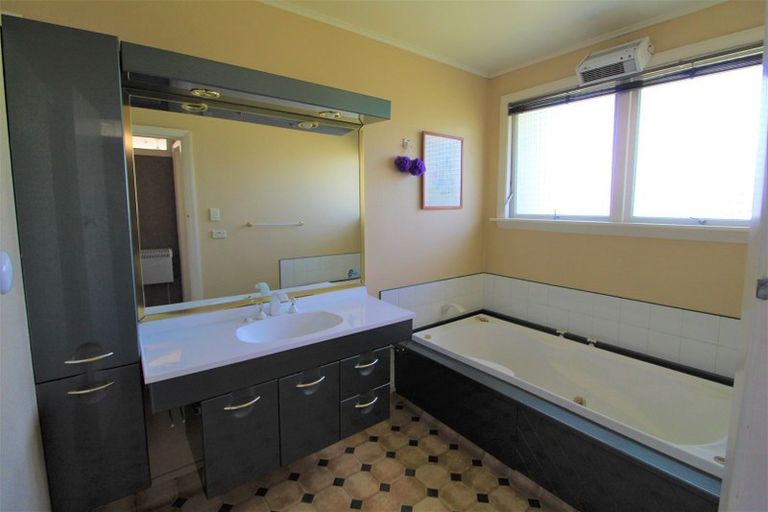 Photo of property in 61 Rimu Street, Glenwood, Timaru, 7910