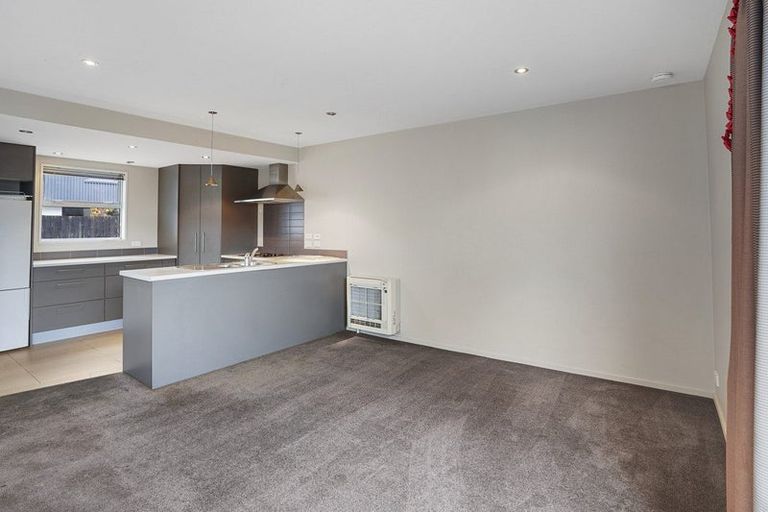 Photo of property in 39b Dickens Street, Addington, Christchurch, 8024