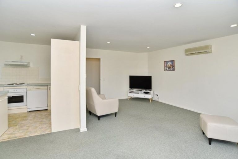 Photo of property in Rivertown Villas, 150 Williams Street, Kaiapoi, 7630