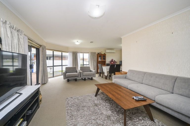 Photo of property in 5 Lancewood Lane, Roslyn, Palmerston North, 4414