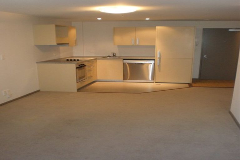 Photo of property in Dual Apartments, 106/142 Vivian Street, Te Aro, Wellington, 6011
