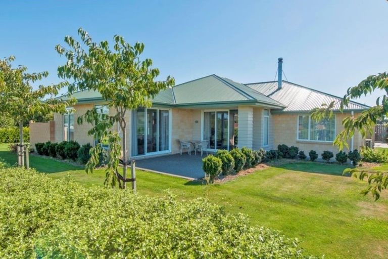 Photo of property in 56 Manse Road, Leeston, 7632
