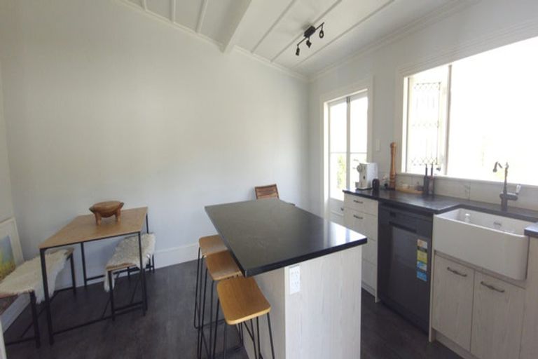 Photo of property in 576 Millbrook Road, Waipu, 0582