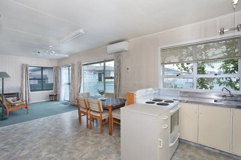 Photo of property in 17 Derby Street, Feilding, 4702