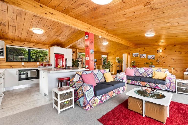 Photo of property in 9a Finlay Grove, Waikawa, Picton, 7220