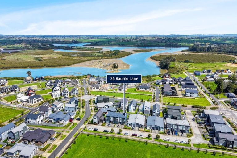 Photo of property in 26 Rauriki Lane, Rosehill, Papakura, 2113
