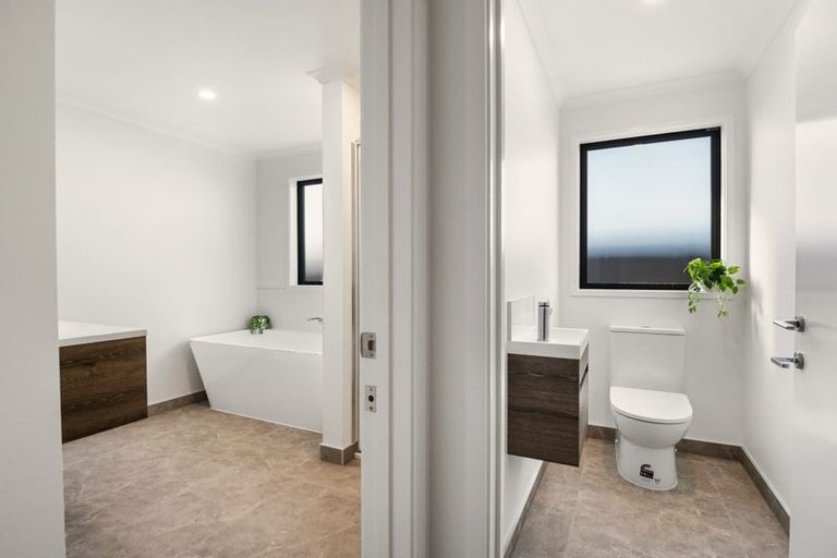 Photo of property in 79 Empire Crescent, Papamoa, 3118