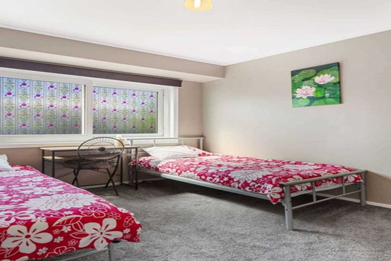 Photo of property in 170 Windermere Drive, Poike, Tauranga, 3112