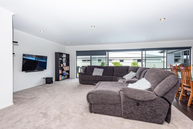 Photo of property in 50 Sterling Park, Lytton West, Gisborne, 4010