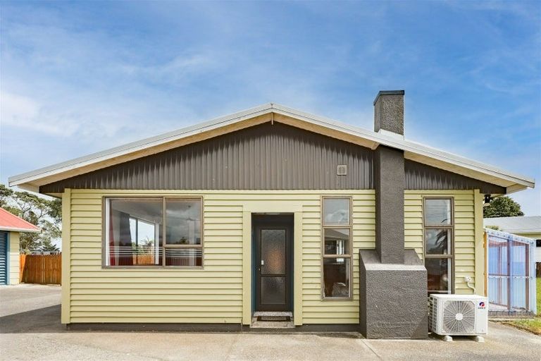 Photo of property in 4a Derby Street, Westport, 7825