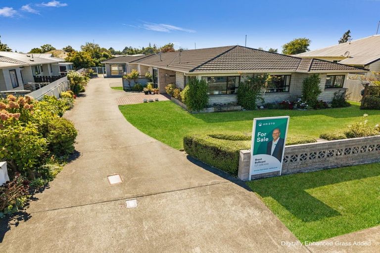 Photo of property in 2/507 Avenue Road West, Hastings, 4122