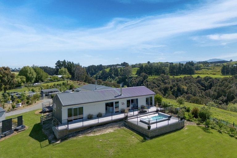 Photo of property in 1346 Takapau Ormondville Road, Ormondville, Dannevirke, 4977