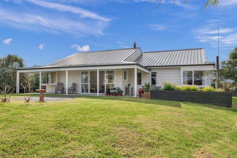 Photo of property in 1384 Whangarei Heads Road, Parua Bay, Whangarei, 0174