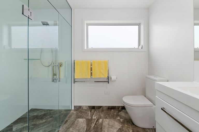 Photo of property in 54 Ainslee Street, Highlands Park, New Plymouth, 4312