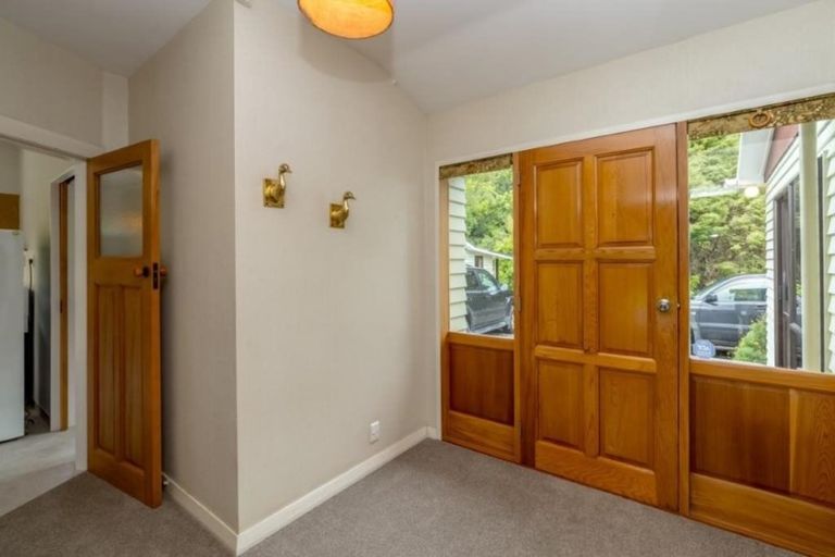 Photo of property in 73 Wood Street, Greytown, 5712