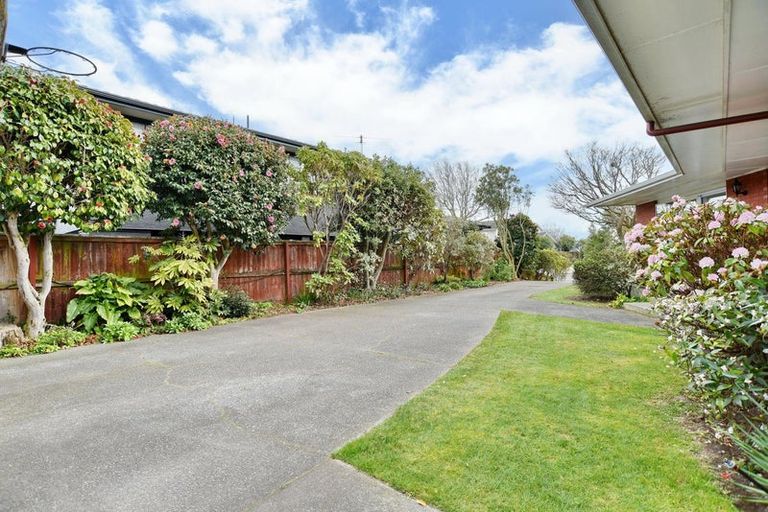 Photo of property in 177 Maidstone Road, Avonhead, Christchurch, 8042